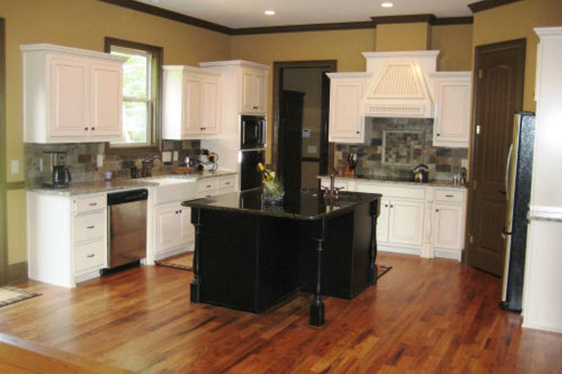 Home Plan - Photo 14 for Craftsman House Plan #437-5 - 4 bed, 3.5 bath