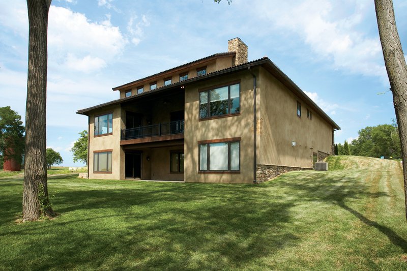 Home Plan - Photo 4 for European House Plan #70-1052 - 2 bed, 2 bath