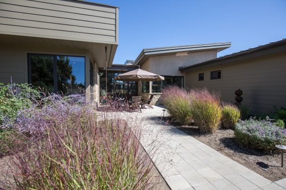 Exterior - Outdoor Living 1 for Contemporary House Plan #892-42 - 4 bed, 5.5 bath