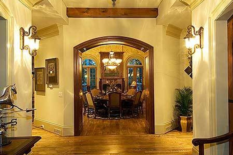 Home Plan - Interior - Entry for Traditional House Plan #54-538 - 3 bed, 4.5 bath