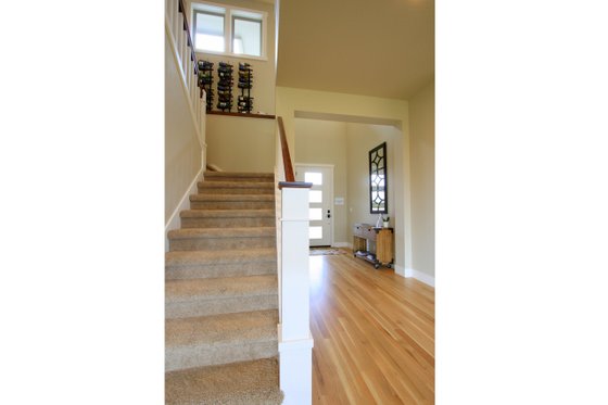 Interior - Entry 2 for Prairie House Plan #124-969 - 4 bed, 3 bath