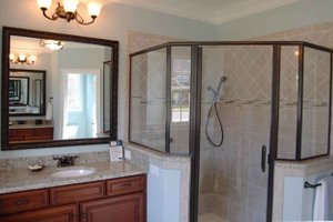Interior - Master Bathroom 1 for Traditional House Plan #927-26 - 4 bed, 3 bath