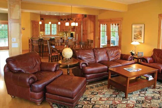 Interior - Family Room for Craftsman House Plan #928-112 - 3 bed, 2.5 bath