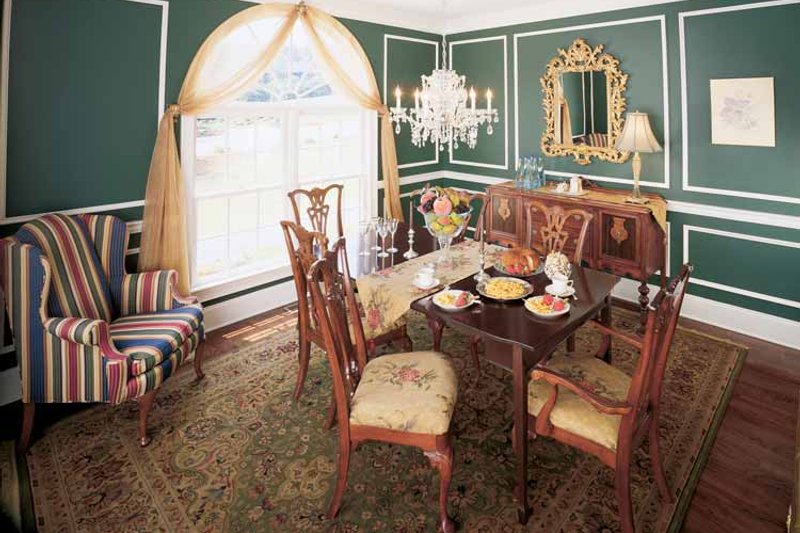 Home Plan - Interior - Dining Room for Colonial House Plan #929-571 - 3 bed, 2.5 bath