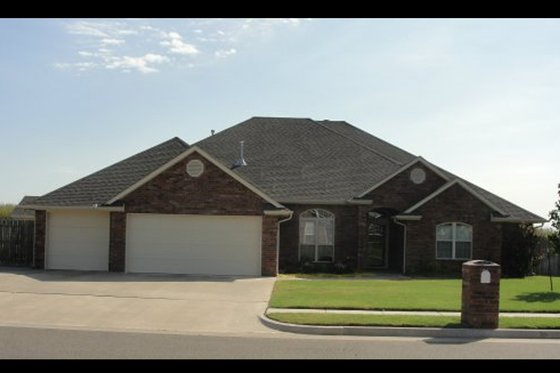 Exterior - Front Elevation for Traditional House Plan #65-450 - 3 bed, 2 bath