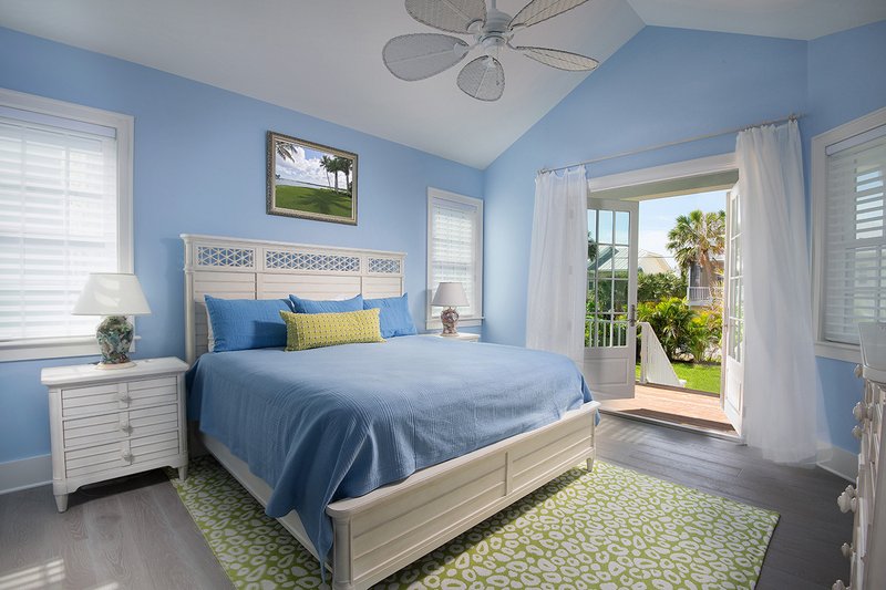 Home Plan - Interior - Master Bedroom for Cottage House Plan #938-87 - 4 bed, 3 bath