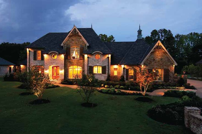 Home Plan - Exterior - Front Elevation 4 for Country House Plan #952-276 - 4 bed, 3 bath