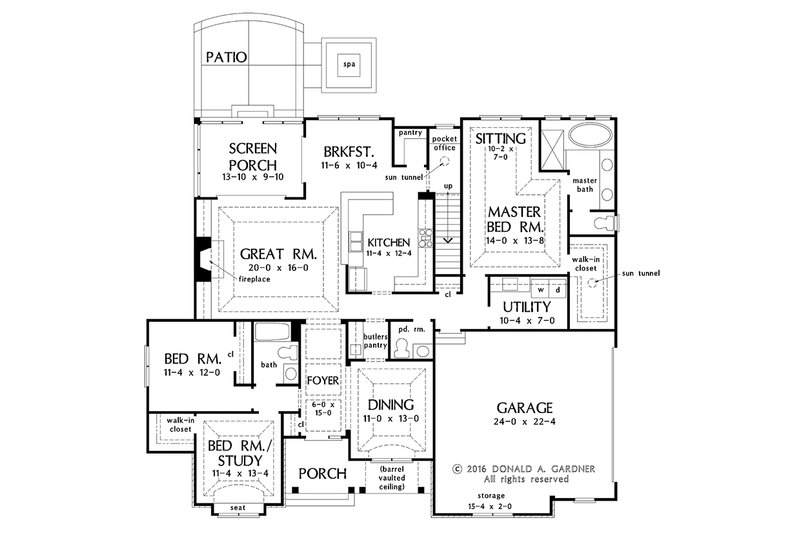 Dream House Plan - Floor Plan - Main Floor for European House Plan #929-1010 - 3 bed, 2.5 bath