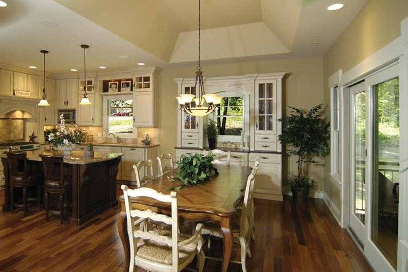 Home Plan - Interior - Kitchen 2 for Craftsman House Plan #928-91 - 3 bed, 3.5 bath