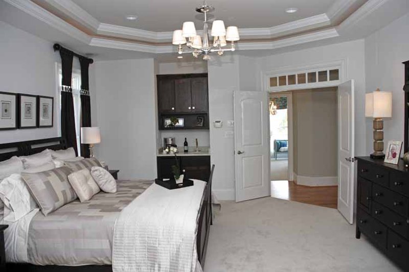 Dream House Plan - Interior - Master Bedroom 1 for Country House Plan #952-78 - 5 bed, 4 bath