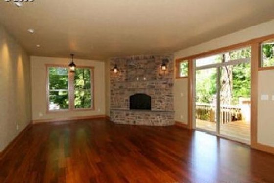 Photo 3 for European House Plan #487-5 - 4 bed, 3 bath