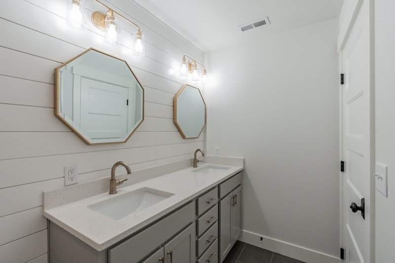 Architectural House Design - Interior - Bathroom 1 for Country House Plan #1070-33 - 3 bed, 2.5 bath