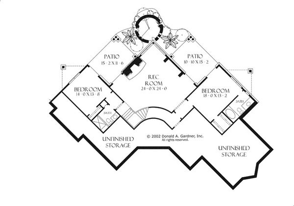 House Plan Design - European Floor Plan - Lower Floor Plan #929-941