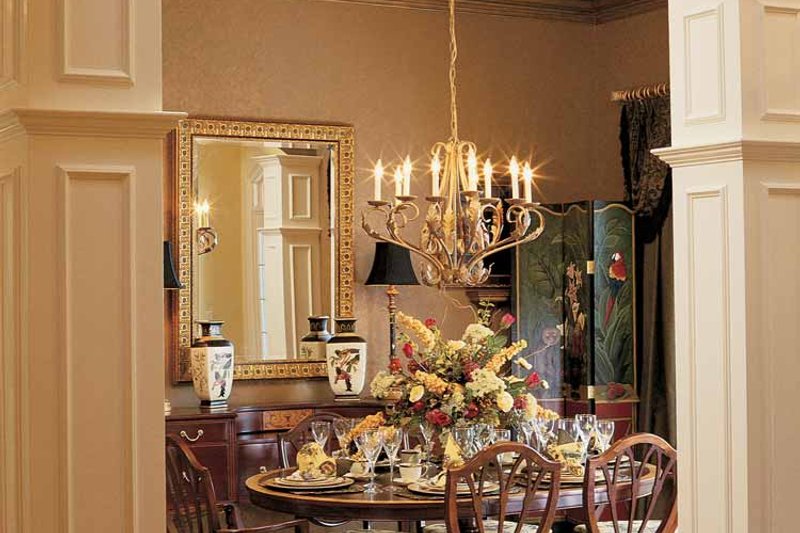Home Plan - Interior - Dining Room for Country House Plan #952-275 - 4 bed, 3.5 bath