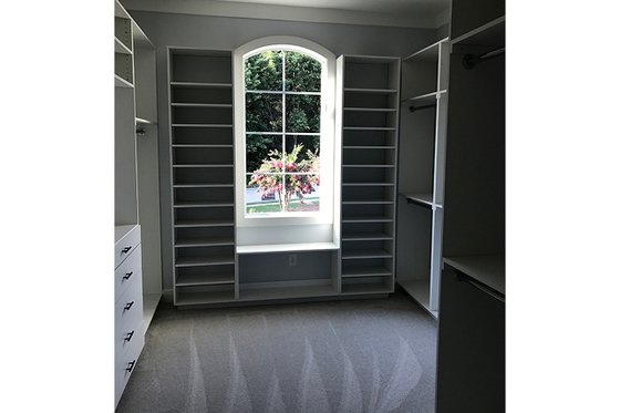 Walk-in Closet