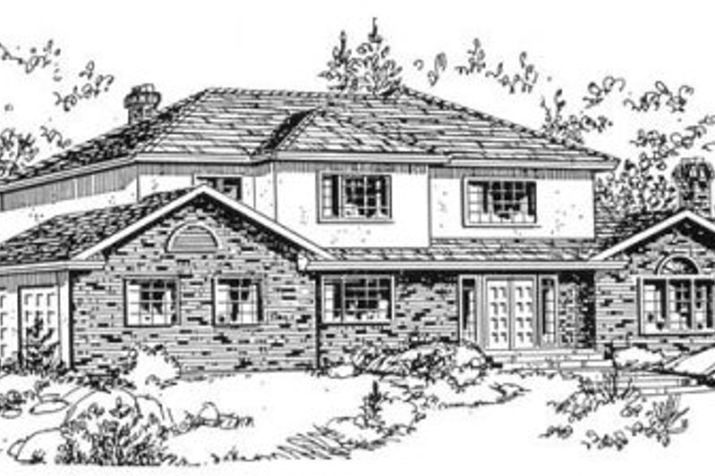 Traditional Style House Plan - 5 Beds 2.5 Baths 3009 Sq/Ft Plan #18-8939