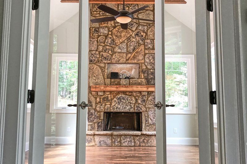 Dream House Plan - Interior - Other for Craftsman House Plan #437-121 - 4 bed, 3.5 bath
