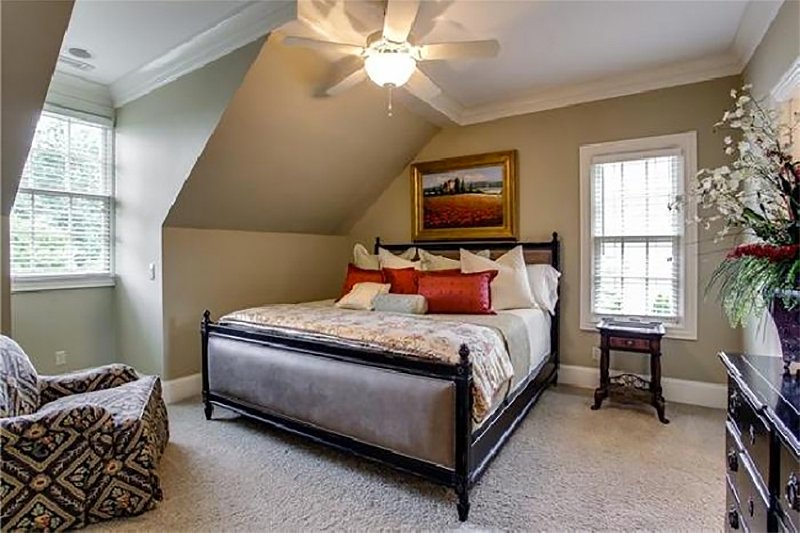 Home Plan - Interior - Bedroom for Country House Plan #137-148 - 4 bed, 3 bath