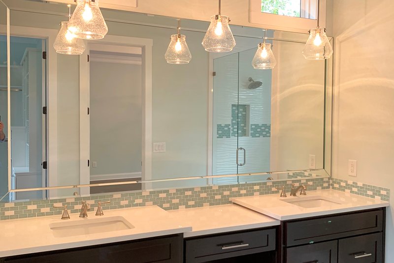 Architectural House Design - Interior - Master Bathroom for Craftsman House Plan #437-104 - 4 bed, 4 bath