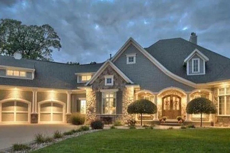 Home Plan - Exterior - Front Elevation 3 for Ranch House Plan #70-1555 - 3 bed, 5.5 bath
