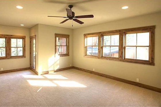 Interior - Master Bedroom for Craftsman House Plan #899-1 - 4 bed, 2.5 bath