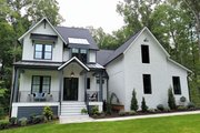 Traditional Style House Plan - 5 Beds 4.5 Baths 3251 Sq/Ft Plan #1080-9 