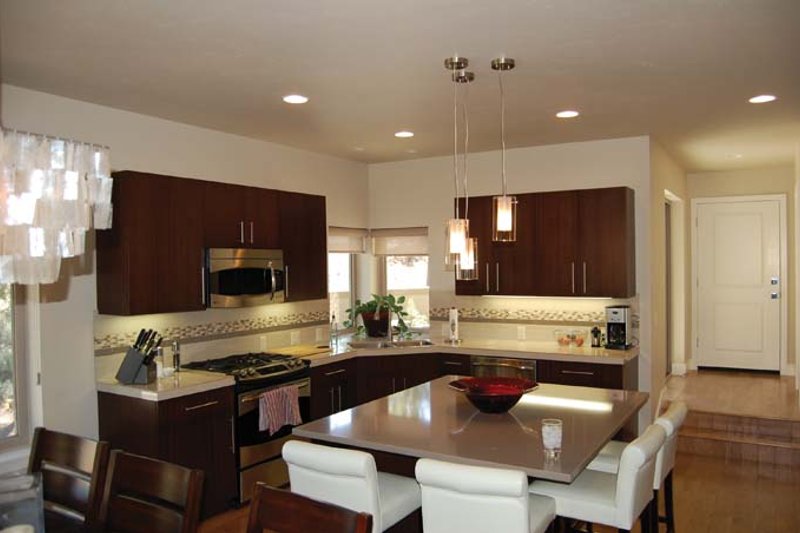 Architectural House Design - Interior - Kitchen for Prairie House Plan #895-78 - 4 bed, 3 bath