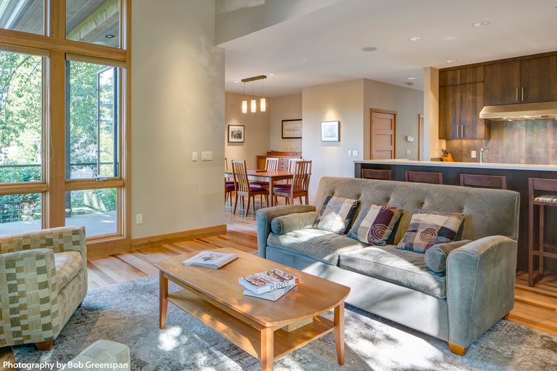 Dream House Plan - Interior - Family Room 1 for Contemporary House Plan #48-656 - 4 bed, 3.5 bath