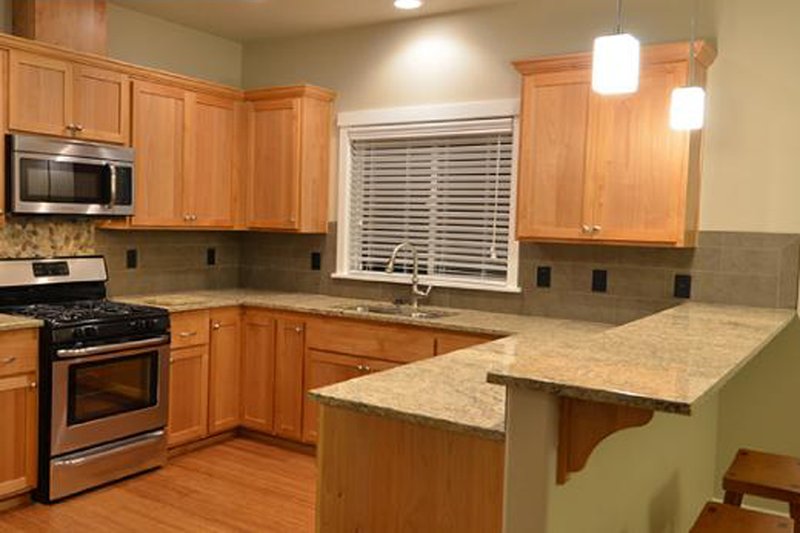 House Blueprint - Interior - Kitchen 1 for Craftsman House Plan #124-1211 - 3 bed, 2 bath