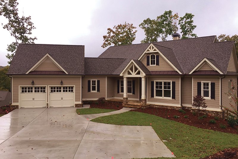 Dream House Plan - Exterior - Front Elevation 3 for Ranch House Plan #437-71 - 4 bed, 4 bath