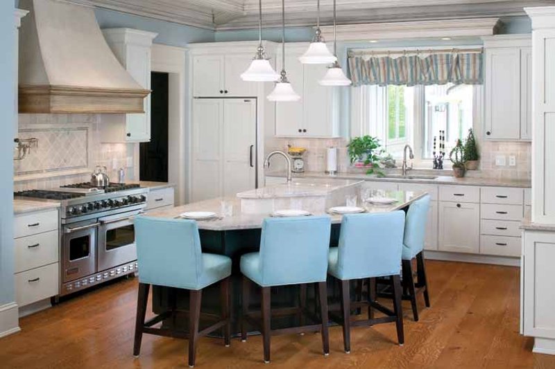 Home Plan - Interior - Kitchen for European House Plan #928-16 - 4 bed, 3.5 bath
