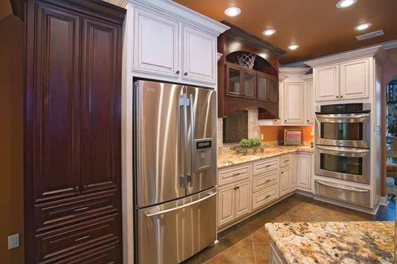 Interior - Kitchen for European House Plan #17-3284 - 4 bed, 2.5 bath