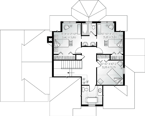 Traditional Floor Plan - Upper Floor Plan #23-540
