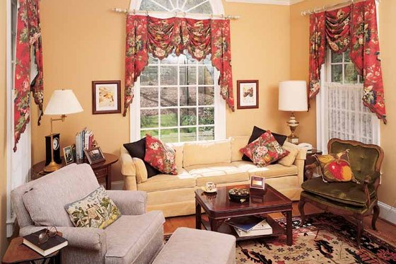 Interior - Entry for Country House Plan #929-153 - 4 bed, 2.5 bath
