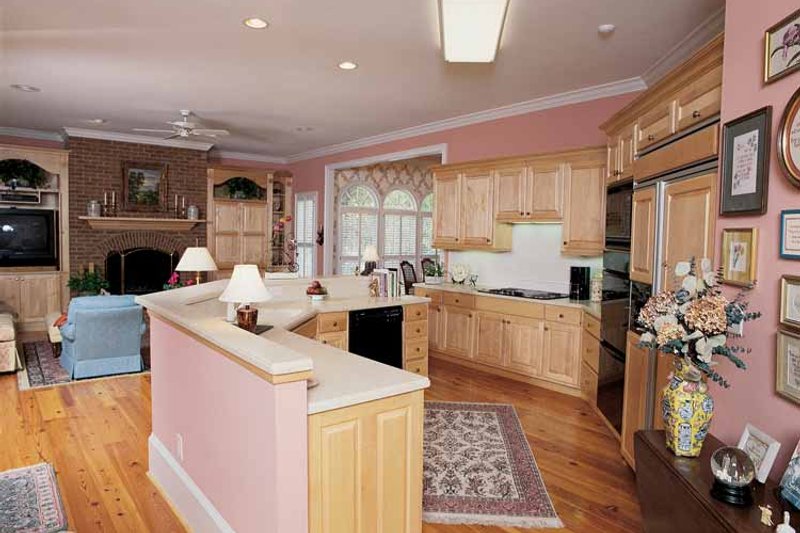 House Blueprint - Interior - Kitchen for Classical House Plan #54-189 - 4 bed, 3.5 bath