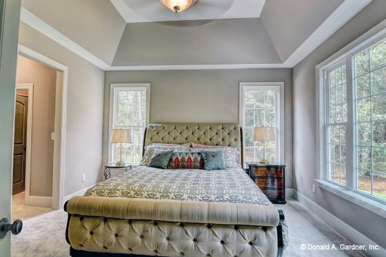 Interior - Master Bedroom for Ranch House Plan #929-1013 - 3 bed, 2 bath