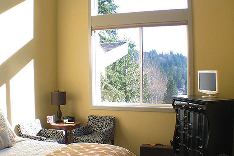 Dream House Plan - Interior - Bedroom for Contemporary House Plan #132-563 - 3 bed, 3 bath