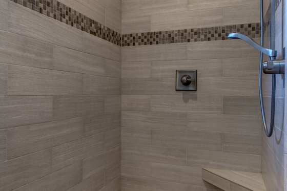 Interior - Bathroom for Craftsman House Plan #48-1133 - 4 bed, 2.5 bath