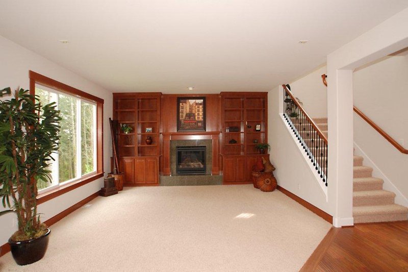 Architectural House Design - Photo 6 for Traditional House Plan #132-147 - 4 bed, 2.5 bath