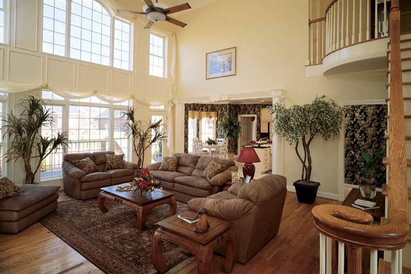 Home Plan - Interior - Family Room for Traditional House Plan #929-329 - 4 bed, 3.5 bath