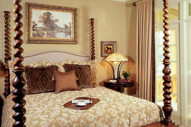 Home Plan - Interior - Bedroom for Craftsman House Plan #429-272 - 3 bed, 3.5 bath