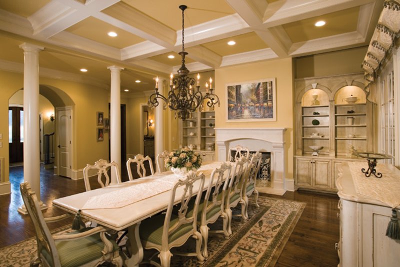 Home Plan - Interior - Dining Room for European House Plan #453-593 - 4 bed, 4 bath