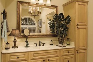 Interior - Master Bathroom for Southern House Plan #930-123 - 3 bed, 3 bath