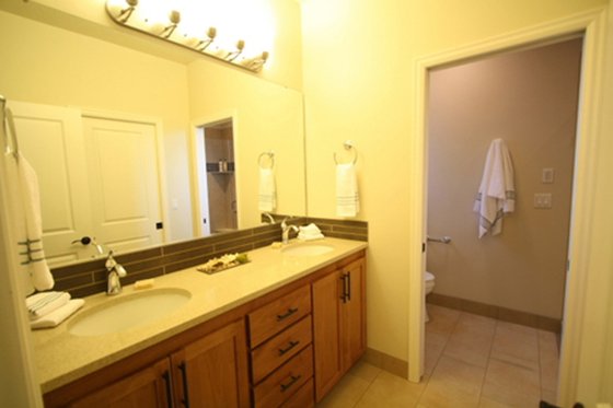 Photo 7 for European House Plan #124-876 - 3 bed, 2.5 bath
