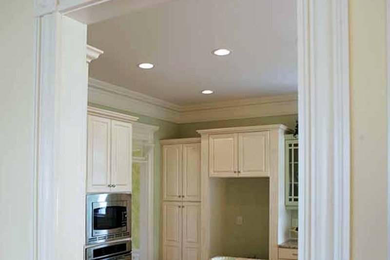 House Blueprint - Interior - Kitchen 3 for Victorian House Plan #410-104 - 4 bed, 3.5 bath