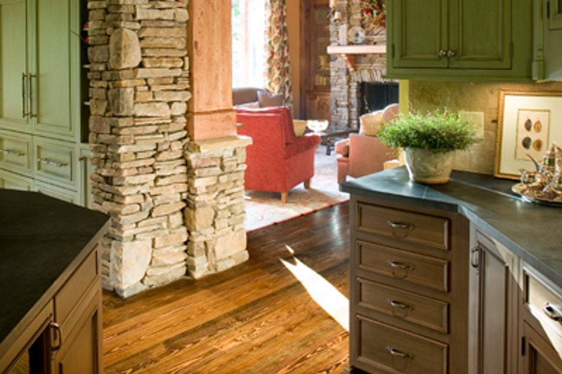 Home Plan - Interior - Kitchen 4 for Craftsman House Plan #54-391 - 3 bed, 3 bath