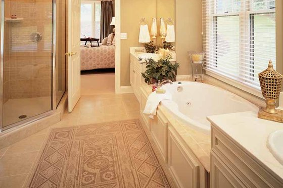 Interior - Bathroom for Craftsman House Plan #929-650 - 3 bed, 3 bath