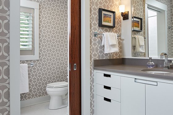 Interior - Bathroom 1 for Farmhouse House Plan #928-14 - 3 bed, 3.5 bath