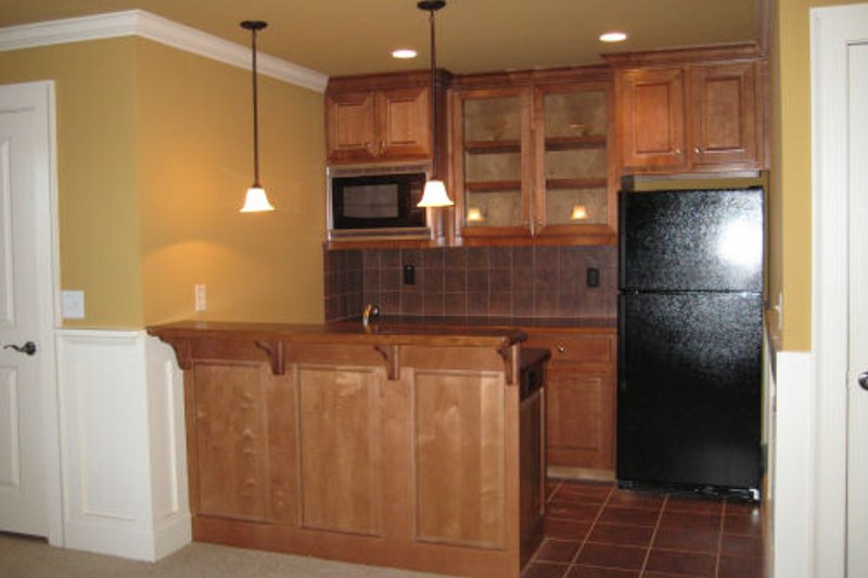 Architectural House Design - Photo 8 for European House Plan #437-41 - 4 bed, 4 bath