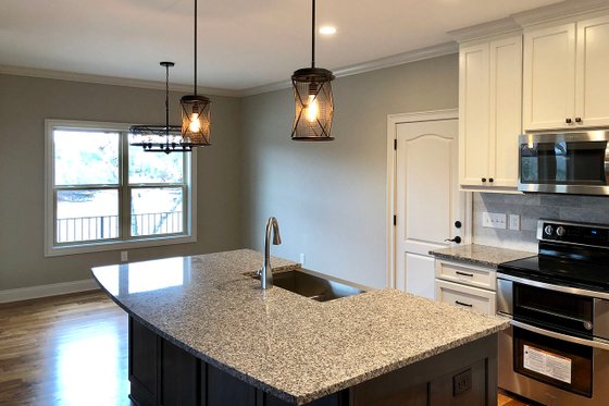 Interior - Kitchen 4 for Ranch House Plan #437-77 - 3 bed, 2.5 bath